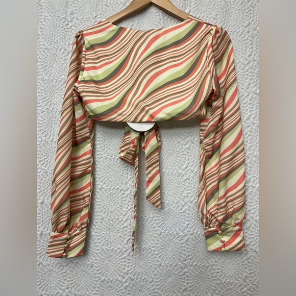 Princess Polly Halle Long Sleeve Top Size 6 Multi Cropped Summer Retro Sexy NWT - Picture 14 of 16